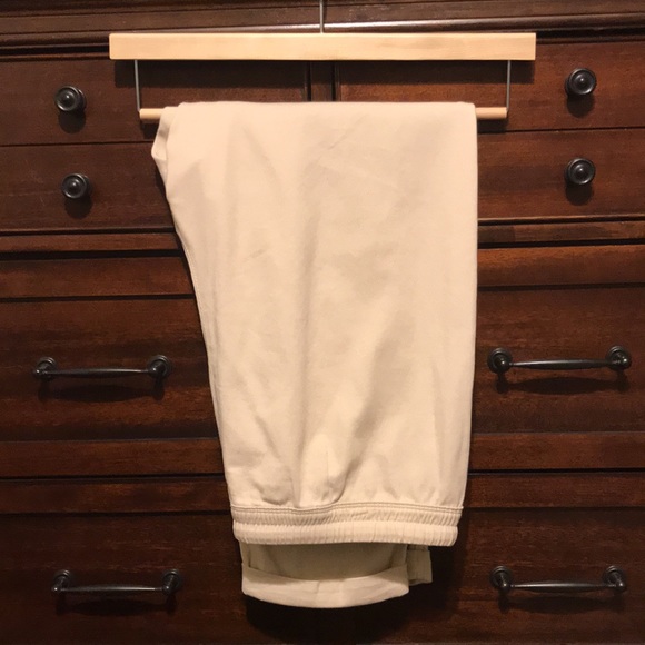 Time And Tru Women’s Pants Size L (12-14) In great condition - Picture 10 of 16